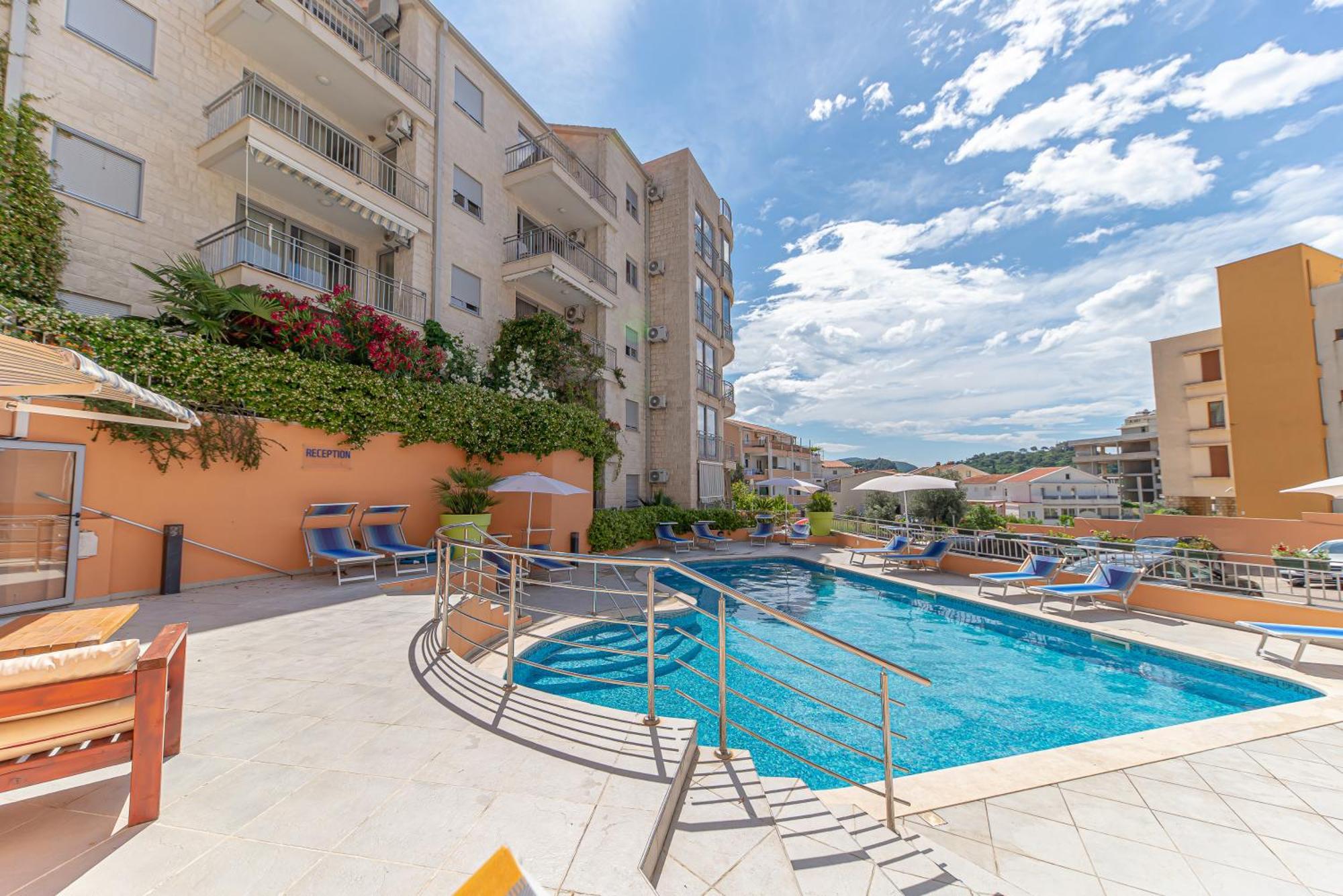 Petrovac Bay Apartments Экстерьер фото