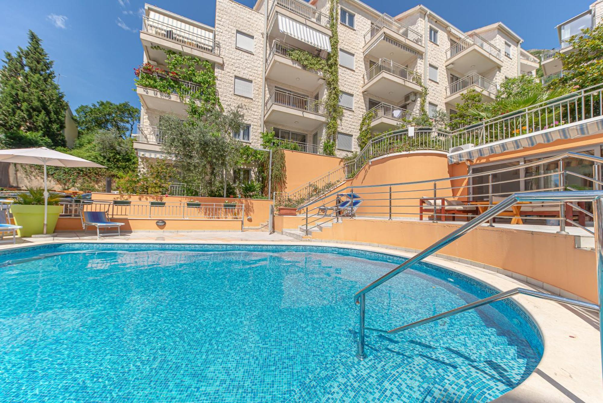 Petrovac Bay Apartments Экстерьер фото