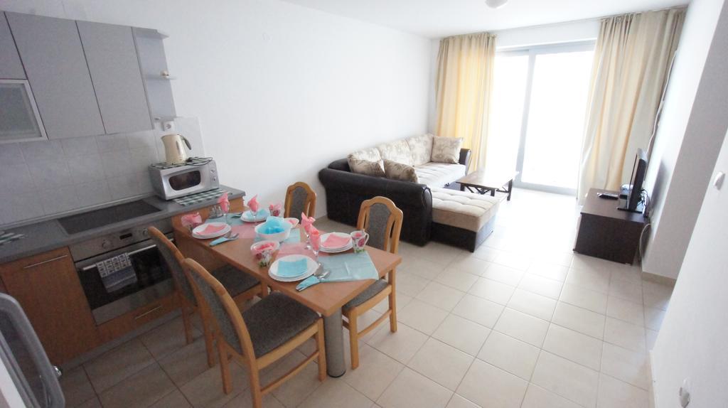 Petrovac Bay Apartments Экстерьер фото